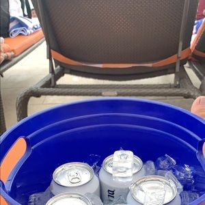 Meet your Posher, Monica